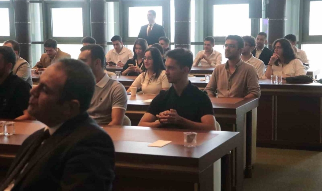 Dijital Dönüşüm Yetenek Merkezi bu yıl ikinci dönem mezunlarını verdi