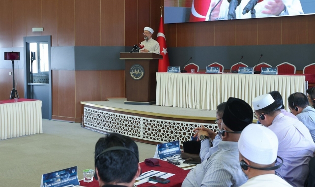 Diyanet İşleri Başkanı Erbaş: "Müslümanlar aralarındaki dostluğu, dayanışmayı, muhabbeti ve iş birliğini güçlendirmelidir"