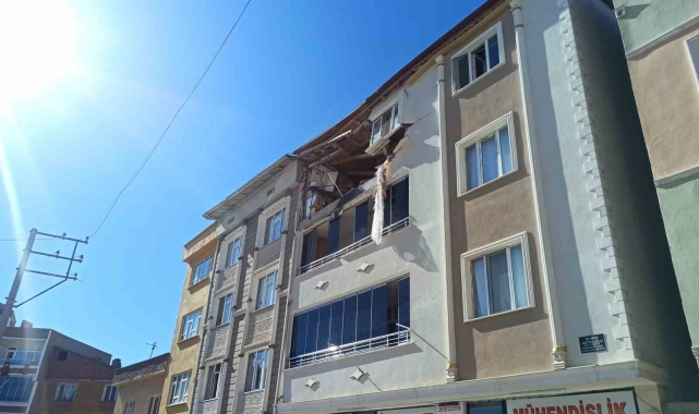 Doğalgaz patlamasında 1 kişi yaralandı