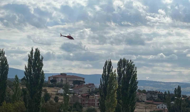 Domaniç'te "inmeyen helikopter" vatandaşları heyecanlandırdı