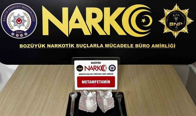 Durdurulan 2 şüpheli araçtan uyuşturucu madde ele geçirildi