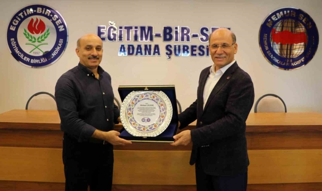 Eğitim-Bir-Sen Adana Şubesi'nde devir teslim