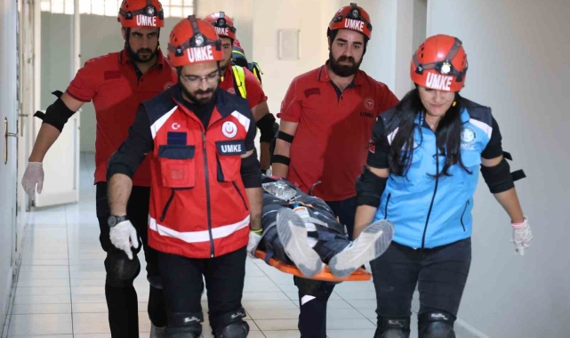Elazığ'da deprem ve yangın tatbikatı