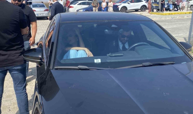 Engin Polat'ın tahliyesi sırasında cezaevi önü lüks araç galerisine döndü
