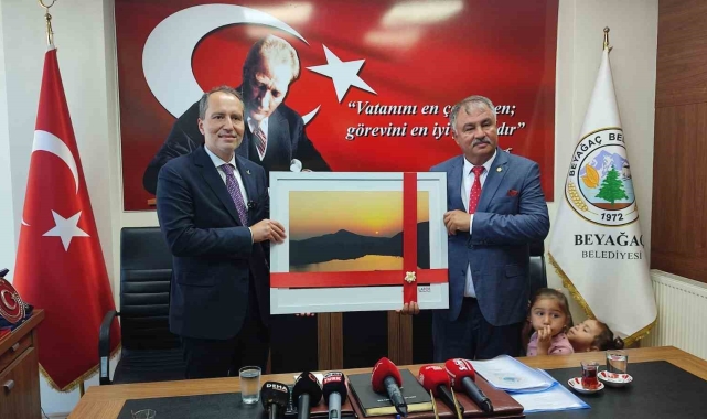Erbakan; "Sezayi Başkanımla birlikte Beyağaç'ı layık olduğu noktaya taşıyacağız"