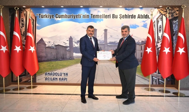 Erzurum Valiliği TS-EN-ISO 9001 kalite yönetim sistem belgesi sahibi oldu