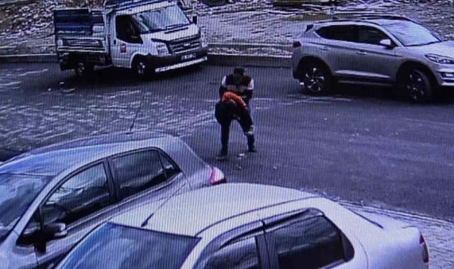 Erzurum'da bir kazadan şok eden görüntüler