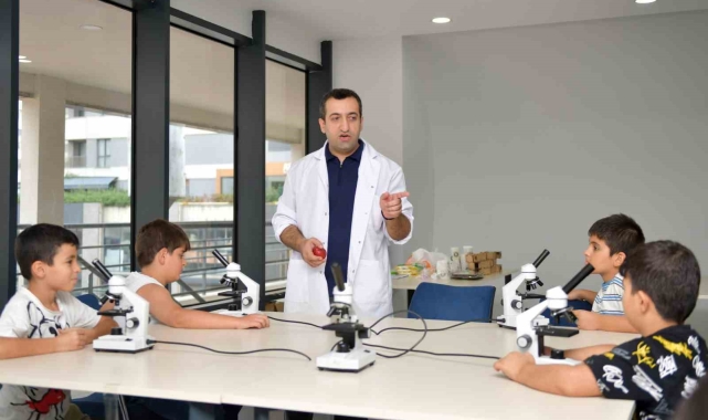 Esenyurt Belediyesi Çocuk Üniversitesi'nin güz dönemi kayıtları başladı