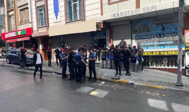 Esenyurt'ta komşu esnafların park kavgasında ortalık savaş alanına döndü