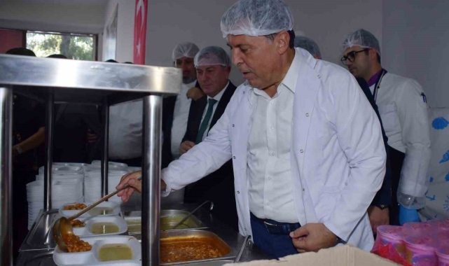 Esenyurt'ta yeni bir aşevi daha hizmete açıldı: İhtiyaç sahibi bin kişiye yemek dağıtılacak