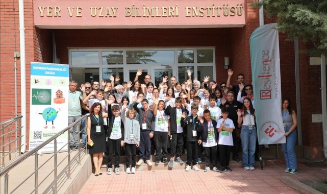 Eskişehir Teknik Üniversitesi'nin 'Deprem Farkındalığı Okulu' projesi
