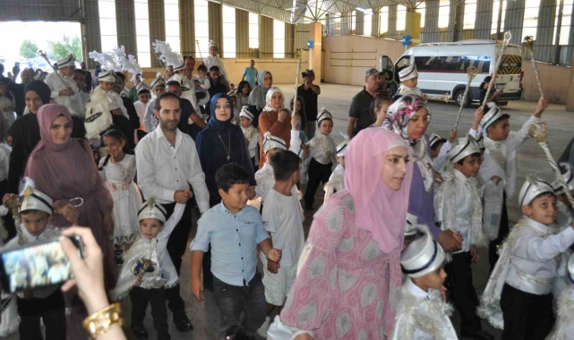 Eskişehir'de 105 çocuğun sünnet edildiği şölen coşkuyla gerçekleşti