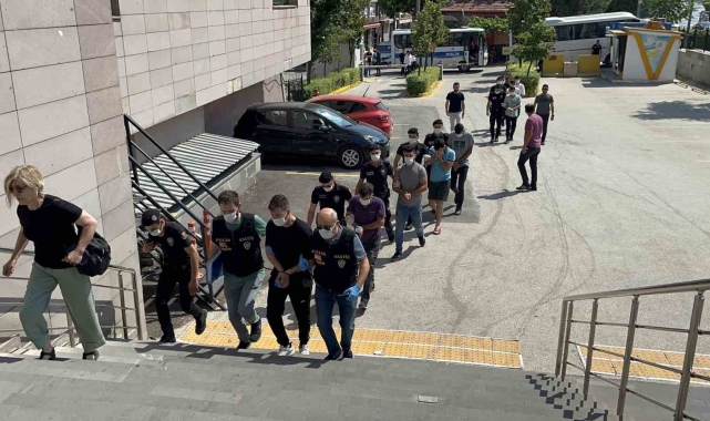 Eskişehir'de 'yan bakma' cinayeti işleyen sanığa 28 yıl 1 ay 15 gün hapis cezası verildi