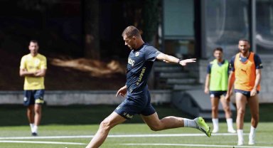 Fenerbahçe'de derbi mesaisi başladı