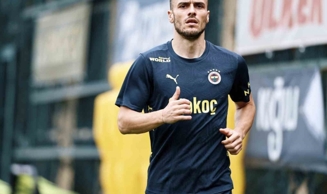 Fenerbahçe'de Kostic ilk antrenmanına çıktı