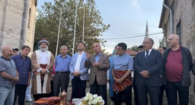 Gastronomide 'Yılın Ahisi' seçilen Şef Recep İncecik, şed kuşandı