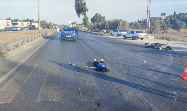 Genç kadını metrelerce savuran kaza güvenlik kamerasında