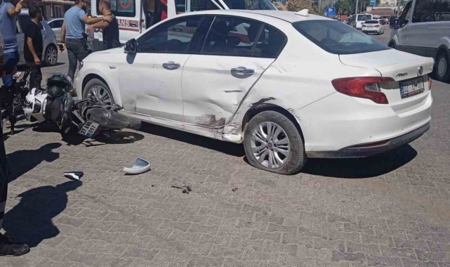 Gölbaşı'nda otomobil ile motosiklet çarpıştı