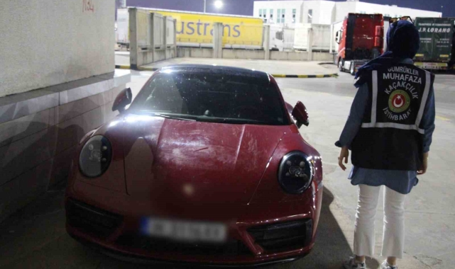 Gümrük Muhafaza ekipleri 3 ayda 253 kaçak araç ele geçirdi