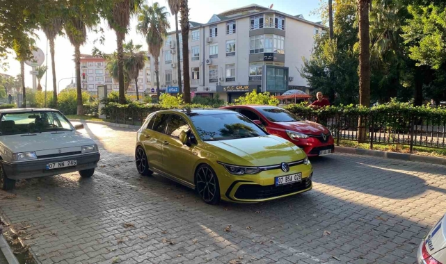 Gürültü yapan sürücüye polis müdahalesi: 50 bin TL ceza yazıldı, otomobil trafikten men edildi