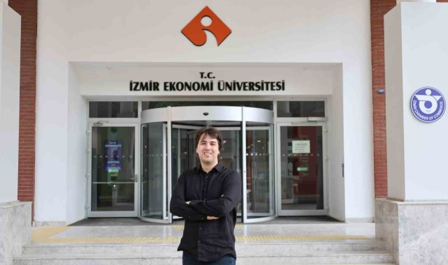 İEÜ'lü Burak, İngiltere'de uzay eğitimi alacak