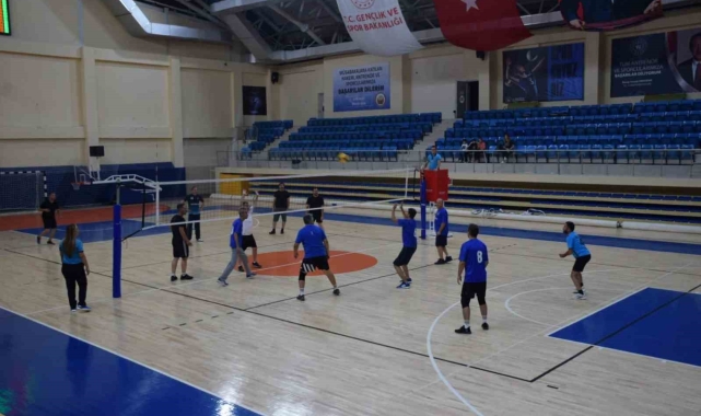 İkincisi düzenlenen 'Kamu Spor Oyunları' heyecanla başladı