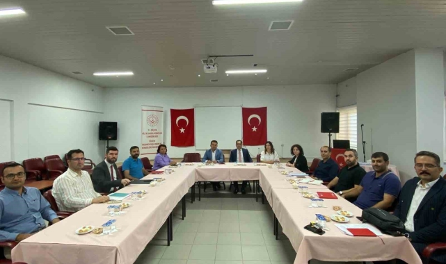 İl Müdürü Türkoğlu, kurucu müdürlerle bir araya geldi