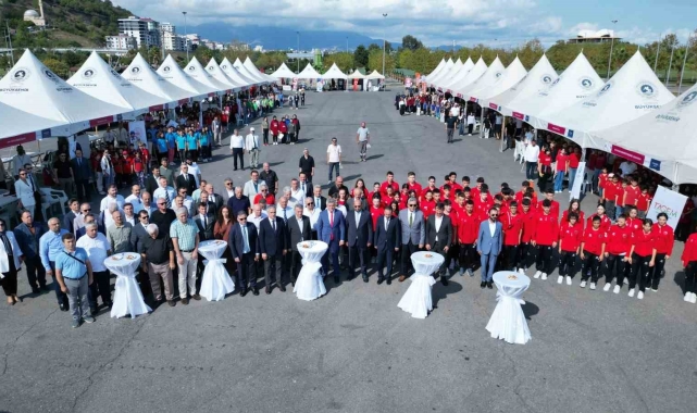 'İlkadım Bilim, Kültür ve Sanat Şenliği' başladı
