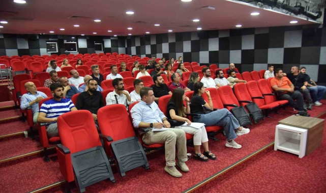 İmar yönetim sistemi eğitimi verildi