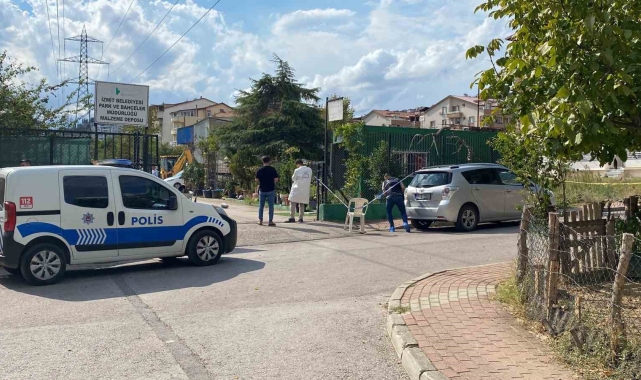 İzmit Belediyesi çalışanını, belediyeye ait mekanda vurup kaçtılar