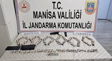 Jandarma uyuşturucu tacirlerine göz açtırmıyor