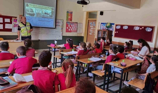 Jandarmadan öğrencilere trafik eğitimi