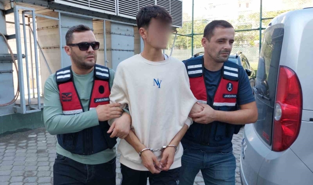 Jandarmanın yakaladığı genç, uyuşturucu madde ticaretinden tutuklandı