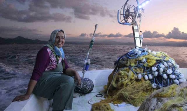 Kadın balıkçıların Karadeniz'in sularında 'ekmek' mücadelesi