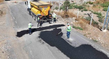 Kahramanmaraş'ta asfalt ve parke çalışmaları