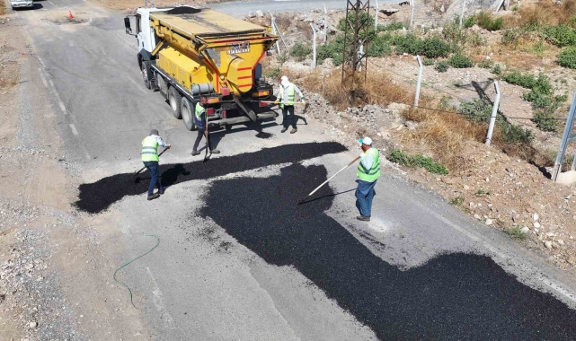 Kahramanmaraş'ta asfalt ve parke çalışmaları