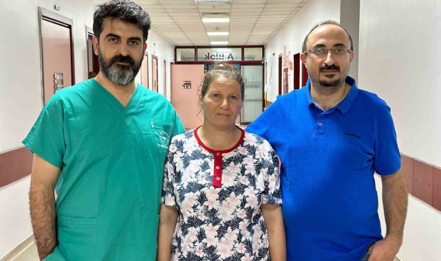Kalın bağırsağında tümör bulunan hasta Diyarbakır'da sağlığına kavuştu