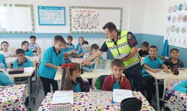 Kapaklı'da 35 öğrenciye trafik ile ilgili eğitim verildi