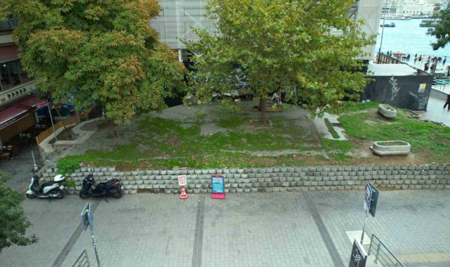 Karaköy'de 66 yıl önce gereksiz yere yıkılan Merzifonlu Kara Mustafa Paşa Camii'nin tekrar inşa edilmesi için İBB arsa takası bekliyor