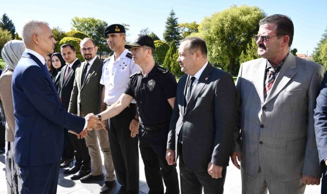 Karaman Valisi Mehmet Fatih Çiçekli görevine başladı