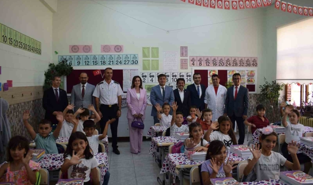 Karaman'da ilköğretim haftası kutlandı