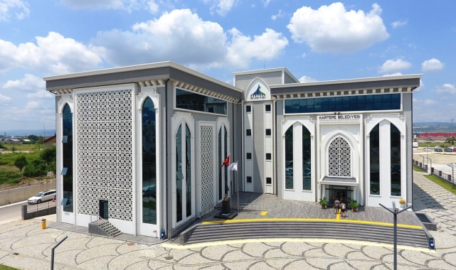 Kartepe'de 957 öğrenciye eğitim desteği