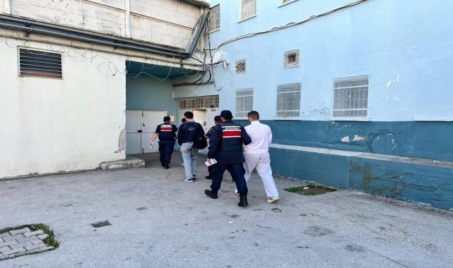 Kastamonu'da dolandırıcılık yapmaya çalışan 4 kişi tutuklandı