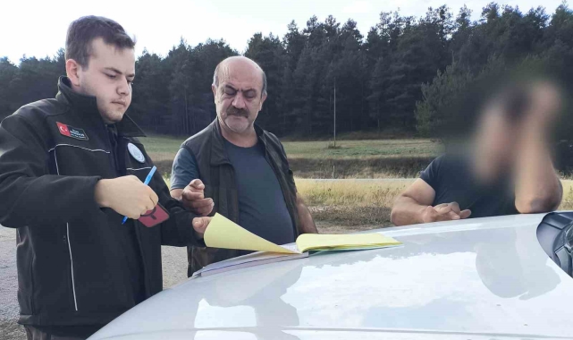 Kastamonu'da yasadışı avlanan üç kişiye binlerce lira ceza kesildi