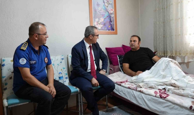 Kavga sonrası yakılan eve müdahaleye giden itfaiye ekiplerine saldırdılar