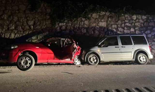 Kazada yaralanan yolcu hastanede hayatını kaybetti