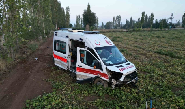 Kendi yaralarını sarmak yerine diğer yaralılara koştular