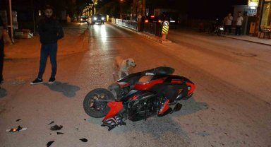 Keşan'da devrilen motosikletten düşen sürücü yaralandı