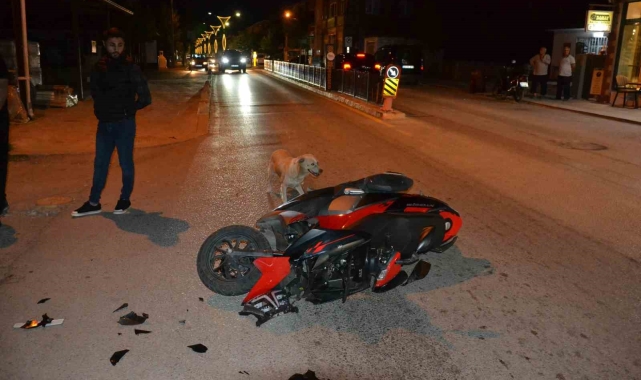 Keşan'da devrilen motosikletten düşen sürücü yaralandı