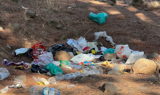 Kilis Belediyesi&#039;ne çöp tepkisi